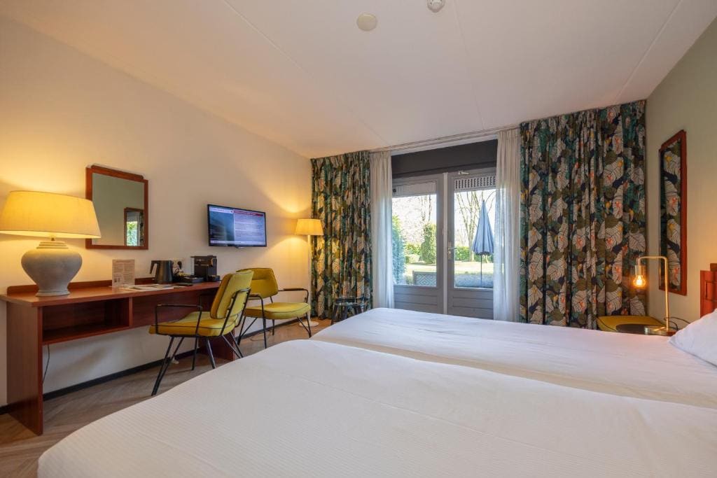 Double Room with Terrace room - Image 1
