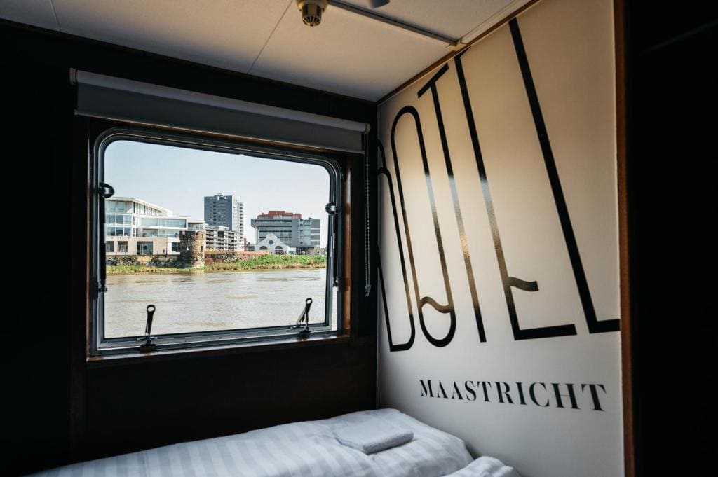 Double Room with Private Bathroom room - Image 1