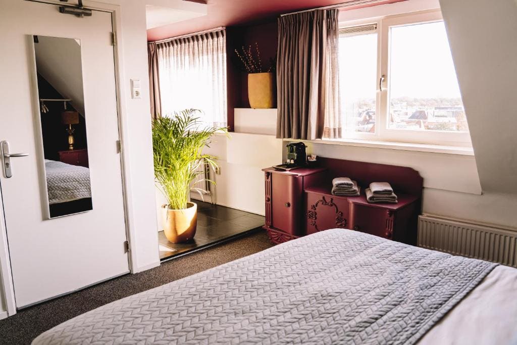 Superior Double Room room - Image 1