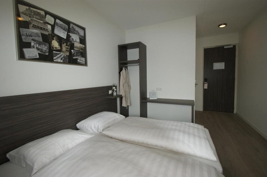 Deluxe Double Room room - Image 2