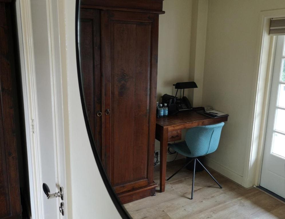 Deluxe Double or Twin Room room - Image 3
