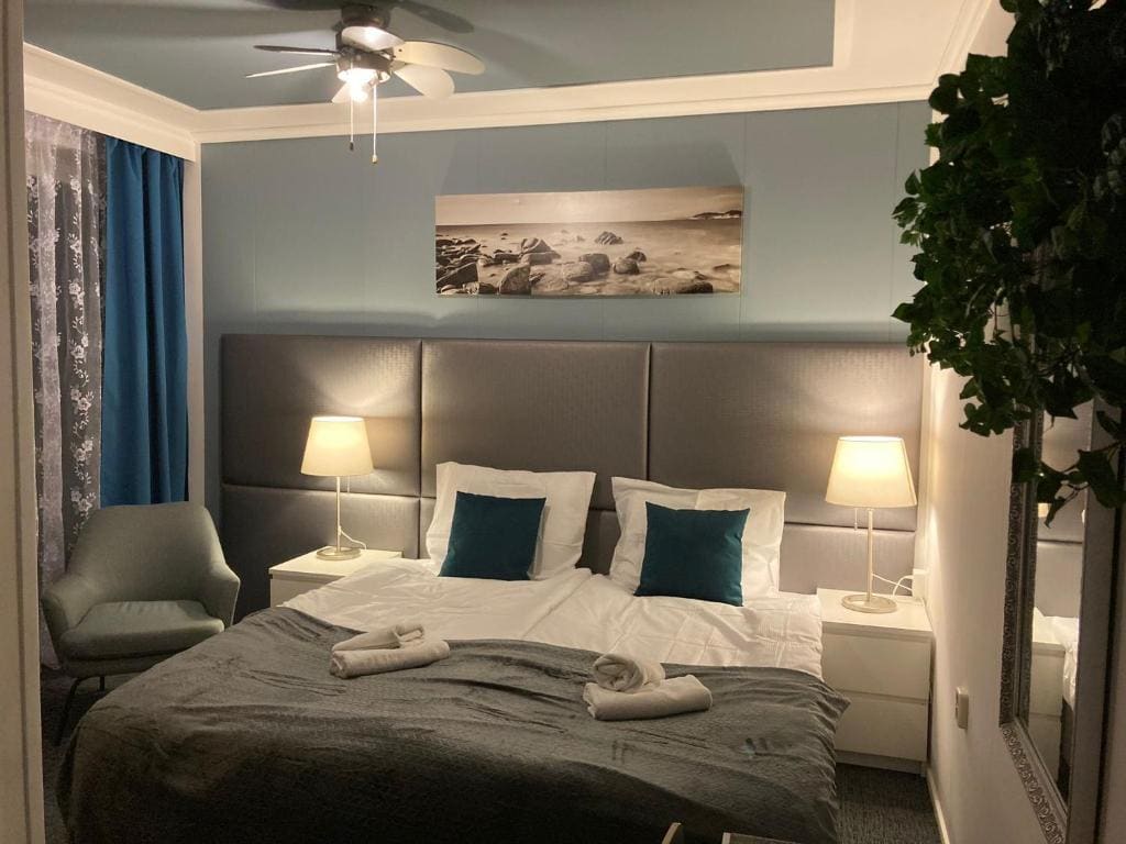 Deluxe Double or Twin Room room - Image 2