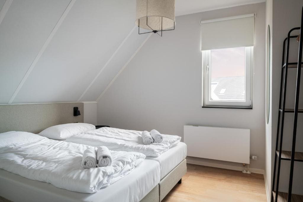 Two-Bedroom House room - Image 3