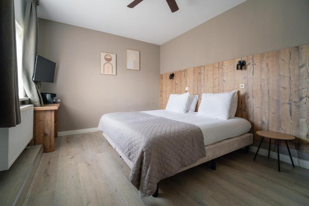 Economy Double Room room - Image 1
