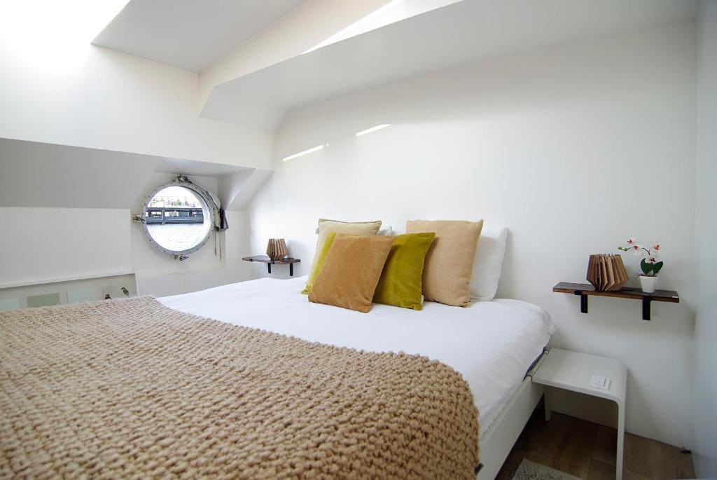 Superior King Room room - Image 3
