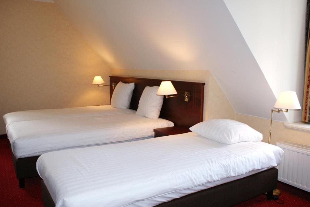 Comfort Triple Room with Bath room - Image 1
