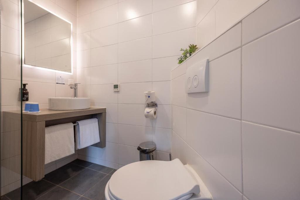 Small Double Room with Terrace room - Image 2