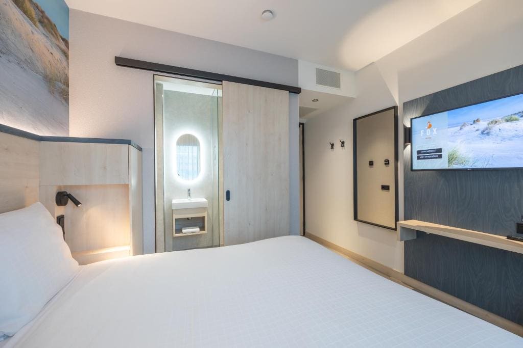 Double Room with window room - Image 1