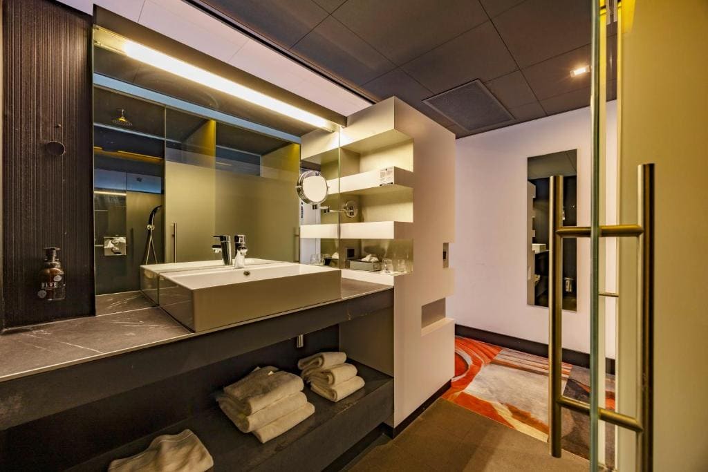 Comfort Triple Room room - Image 3