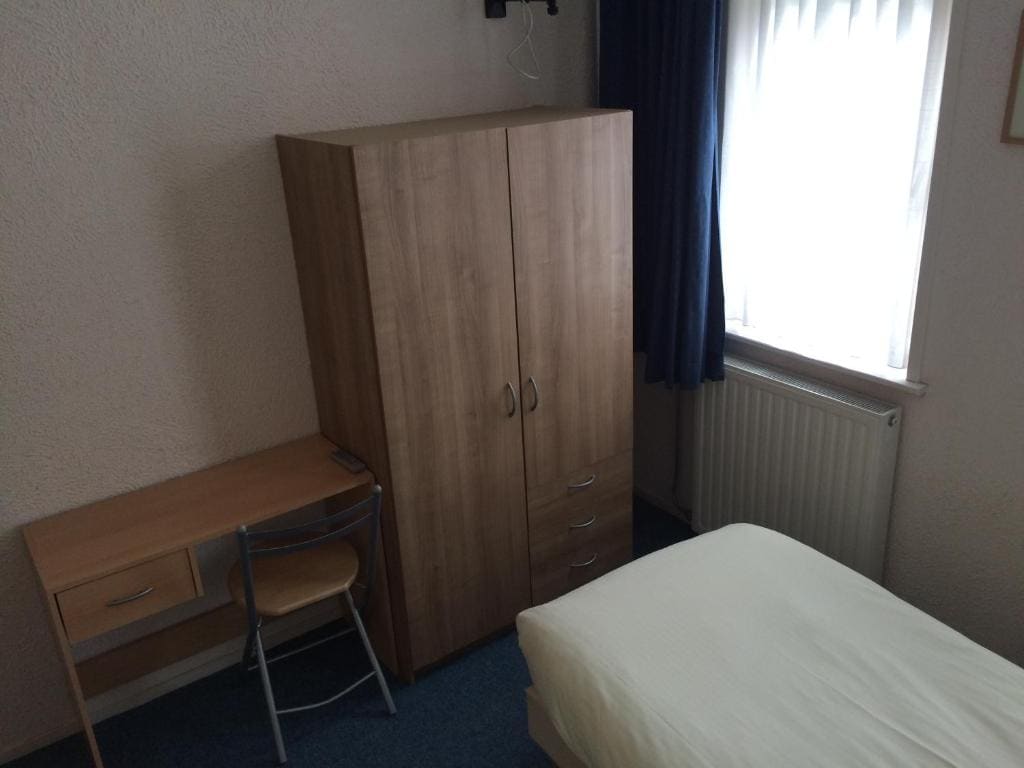 Standard Single Room room - Image 2