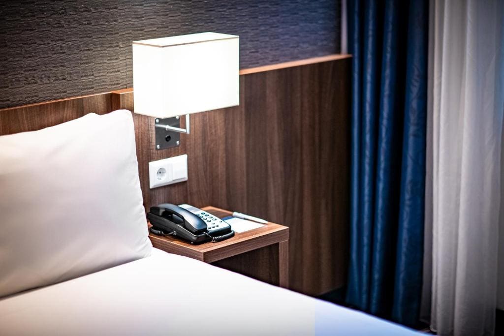 Standard Double Room - High Floor room - Image 2