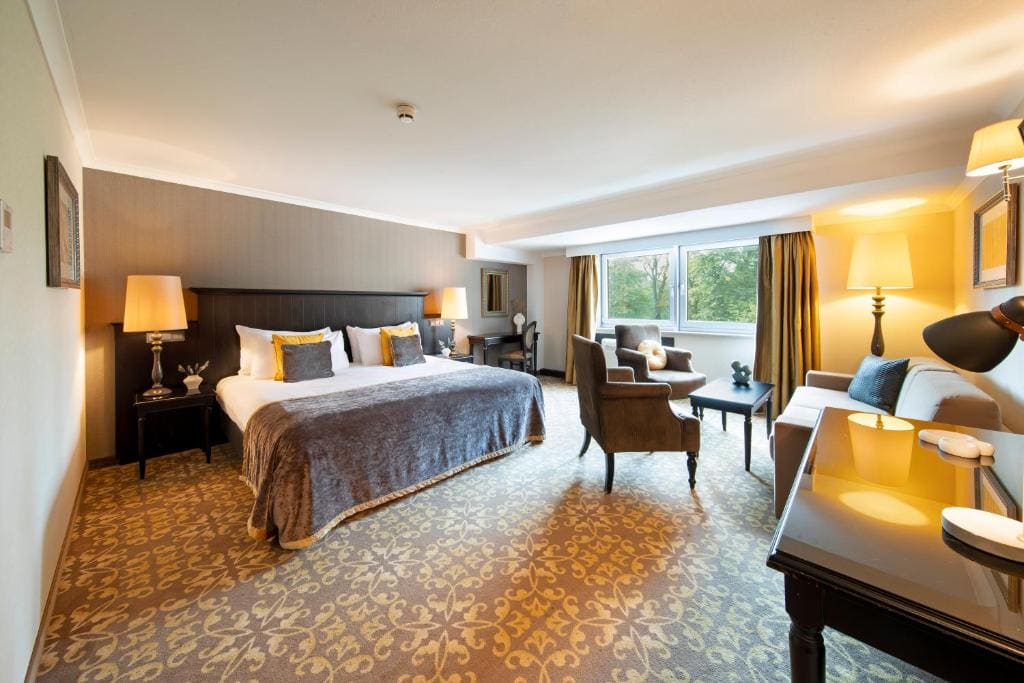 Superior Double Room room - Image 2