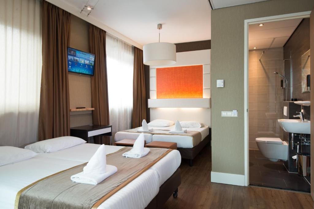 Quadruple Room room - Image 3