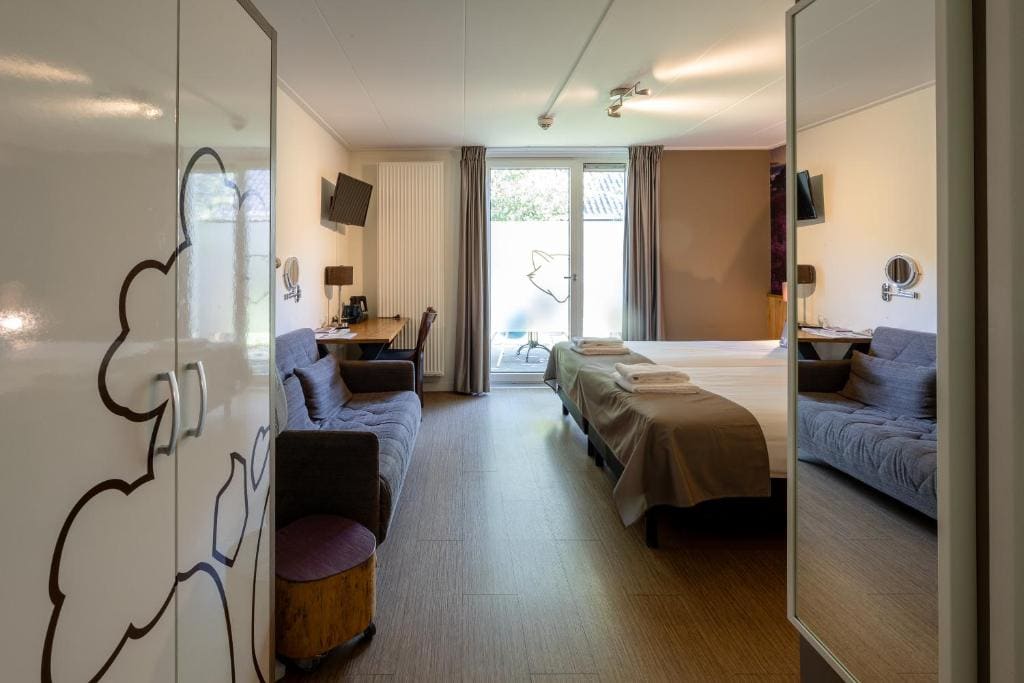 Double Room with Terrace room - Image 1