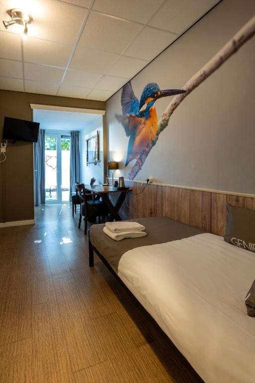 Single Room with Garden View room - Image 3