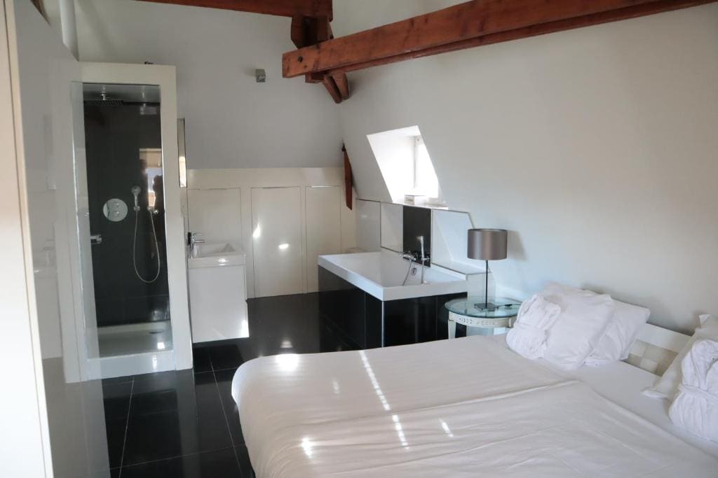 Villa Apartement room - Image 2