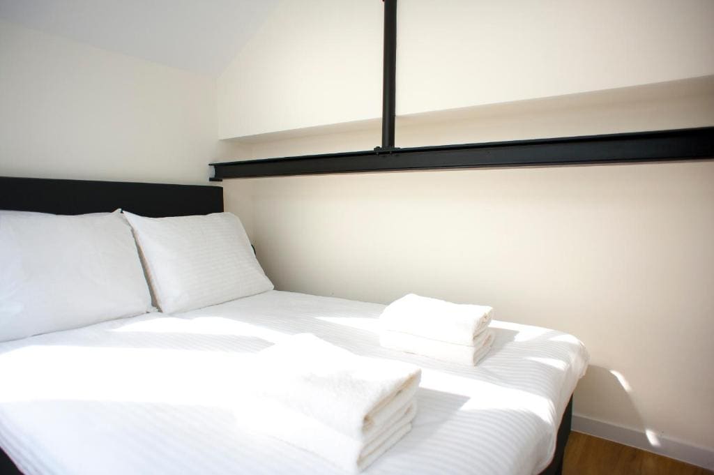 Loft room - Image 2