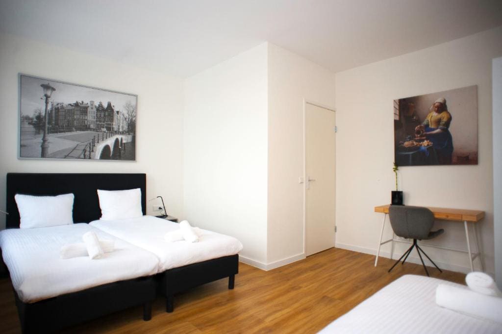 Standard Triple Room room - Image 2
