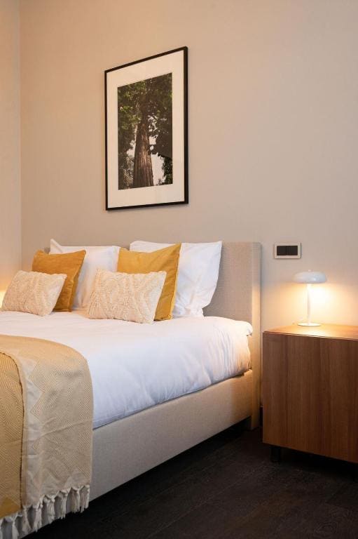Deluxe Room room - Image 3
