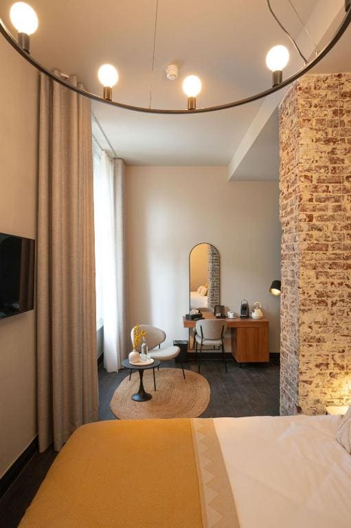 Deluxe Room room - Image 1