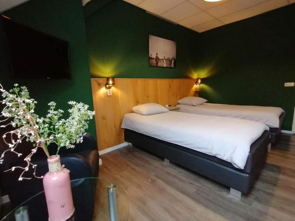 Standard Single Room room - Image 2