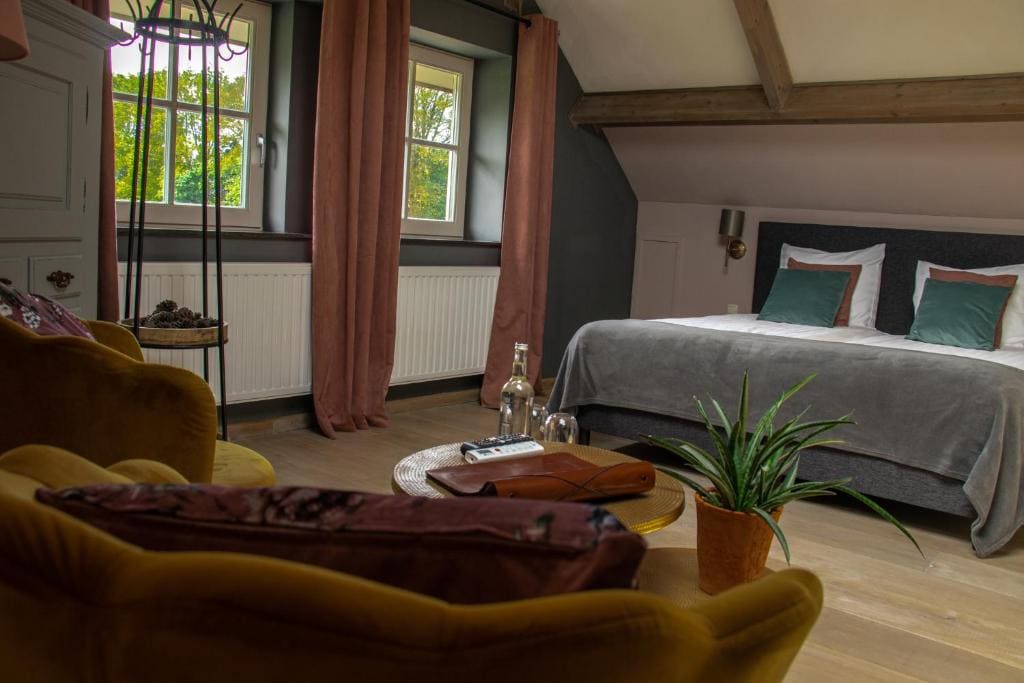 Large Double Room room - Image 1