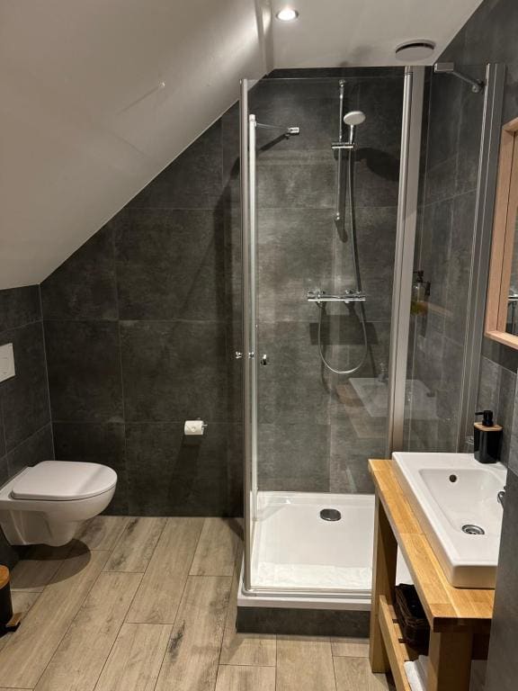 Double Room with Private Bathroom room - Image 2