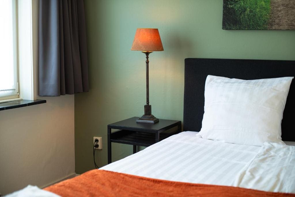 Standard Double Room room - Image 2