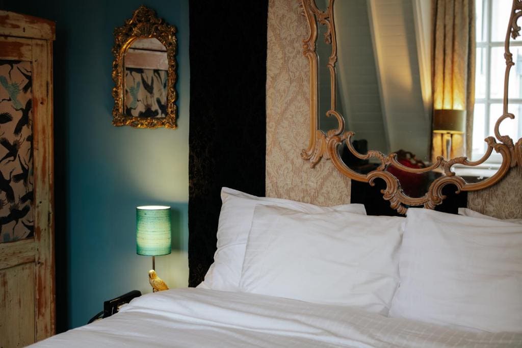 King Room with Courtyard View room - Image 2