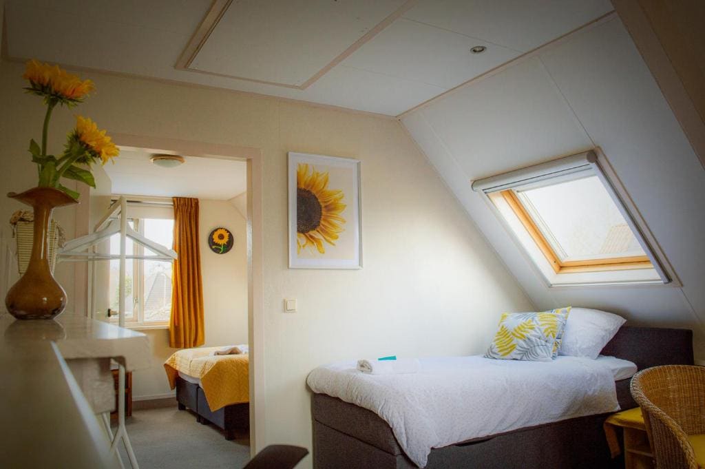 Deluxe Double Room with Extra Bed room - Image 1