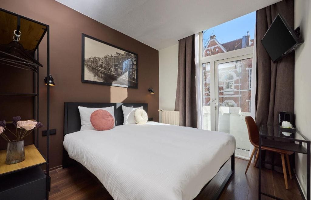 Standard Twin Room room - Image 3