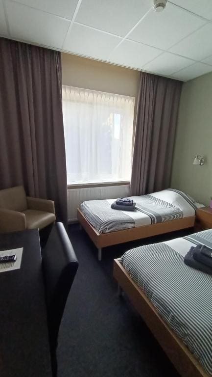 Double or Twin Room room - Image 1