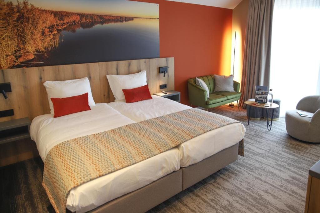 Family Room with Sea View room - Image 3