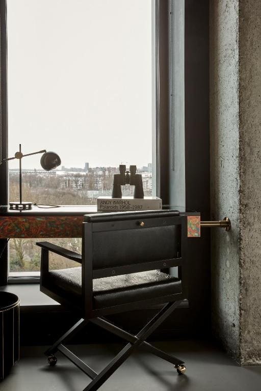 Deluxe Corner Room room - Image 1