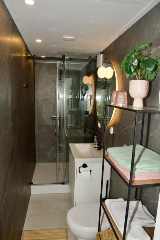 Studio with Garden View room - Image 2
