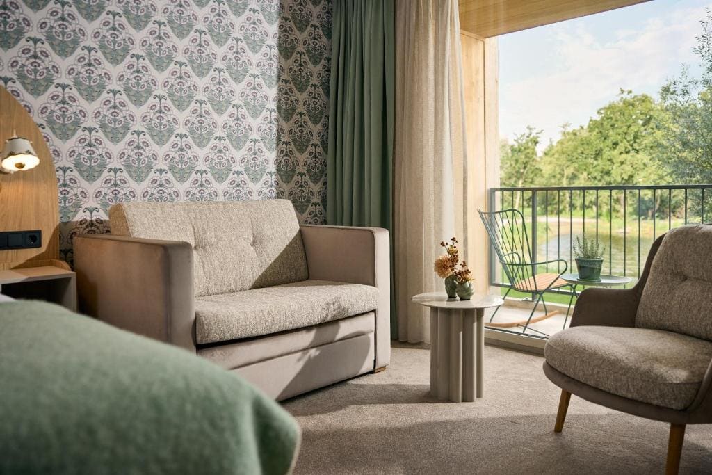 Triple Room with Balcony room - Image 2