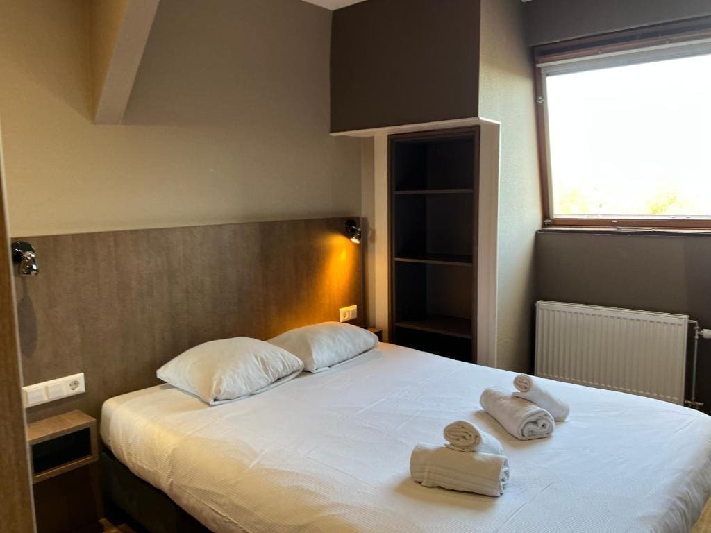 Double Room - Basement room - Image 2