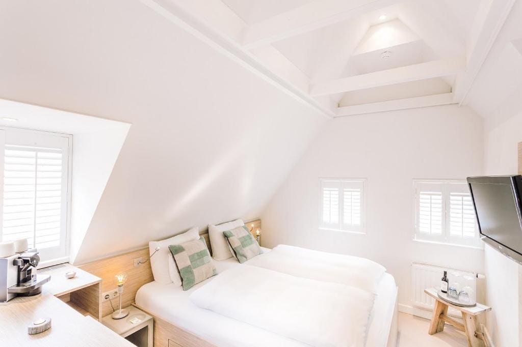 Mini Suite room - Image 1