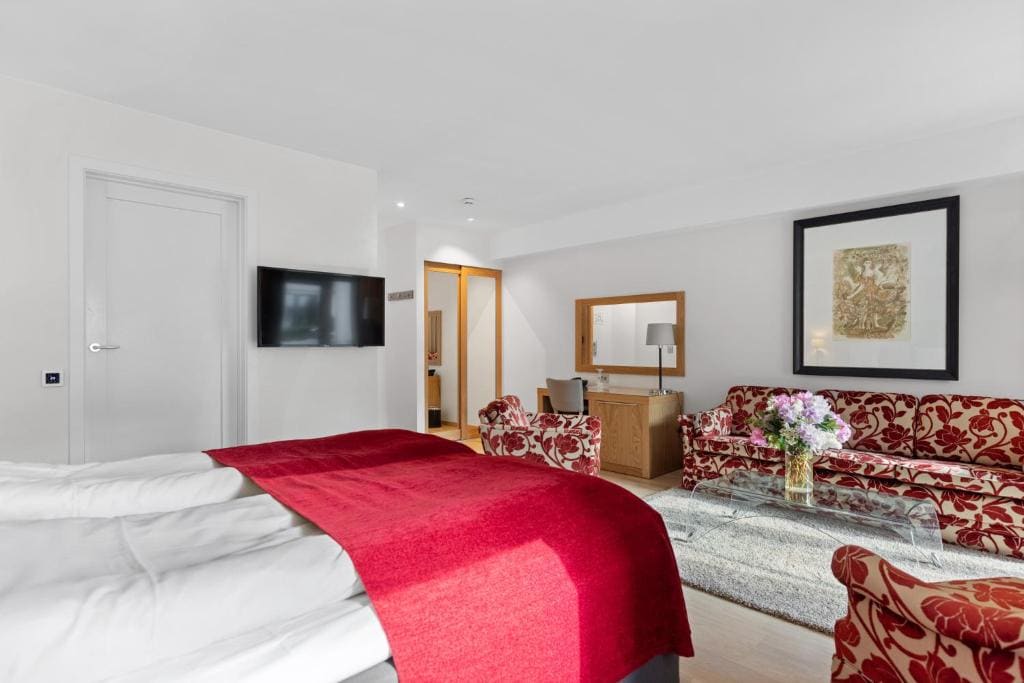 Deluxe Double Room room - Image 2