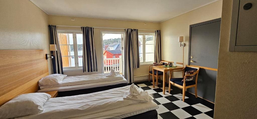 Twin Room room - Image 1