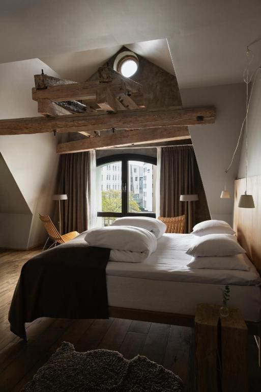Superior Double Room room - Image 1