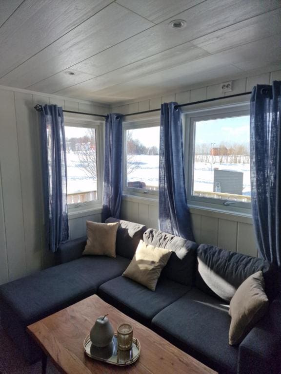 Two-Bedroom Cottage room - Image 2