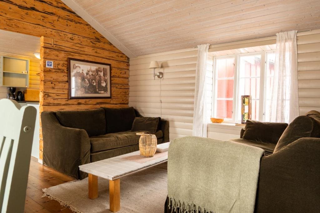 Traditional Two-Bedroom Cottage room - Image 3