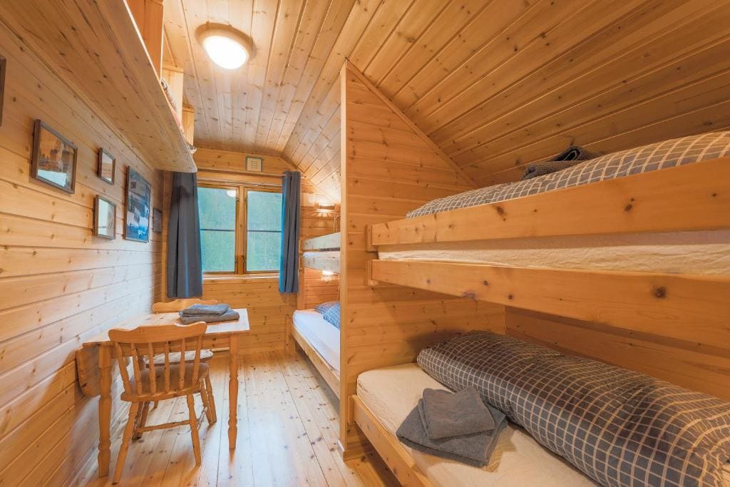 Quadruple Room with Mountain View room - Image 2