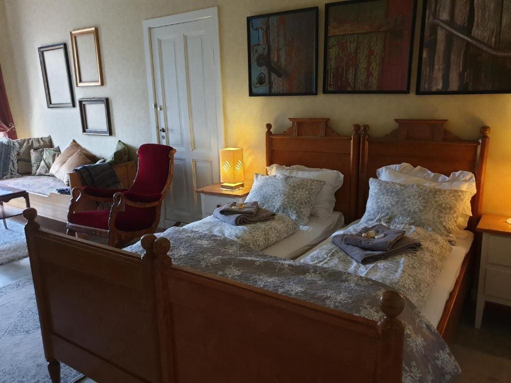 Budget Double Room room - Image 3