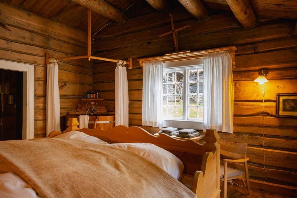 Standard Double Suite room - Image 2