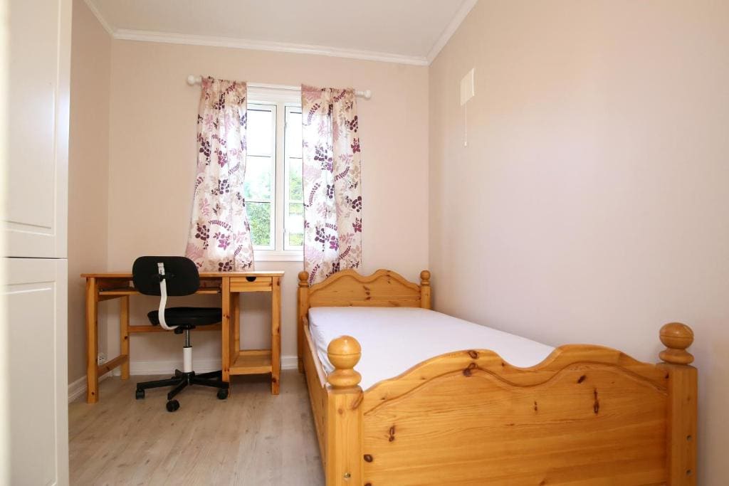 Budget Single Room room - Image 1