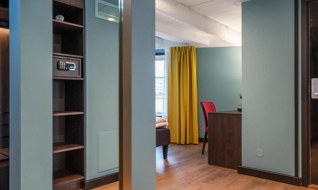 Business Double Room room - Image 2