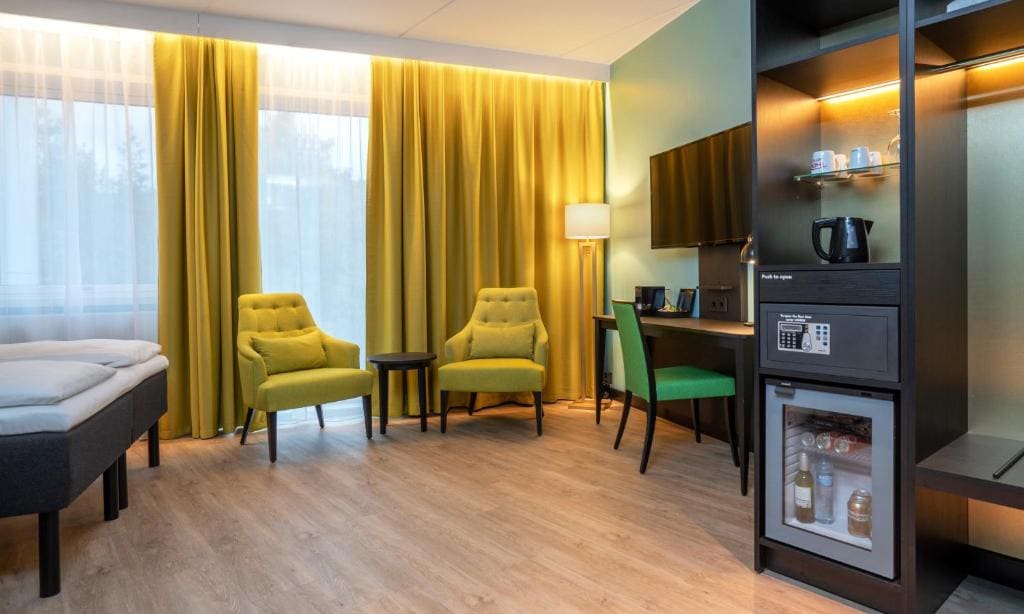 Business Double Room room - Image 3