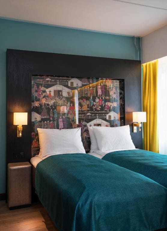 Standard Twin Room room - Image 1